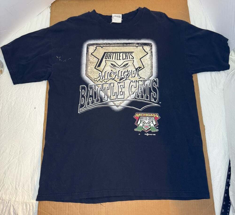 Vintage 1998 Michigan Battle Cats Minor League Baseball Graphic T-Shirt XL